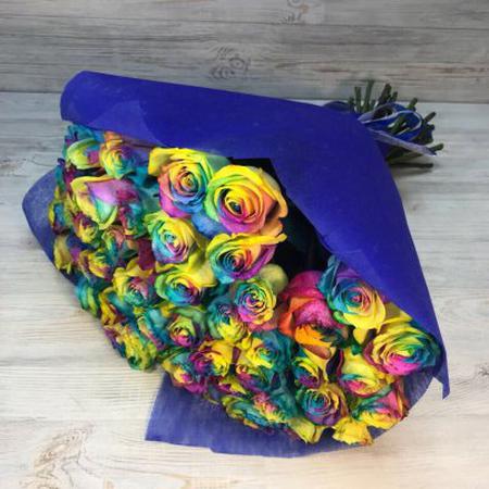 Букет из 51 радужной розы (70 см) Эквадор